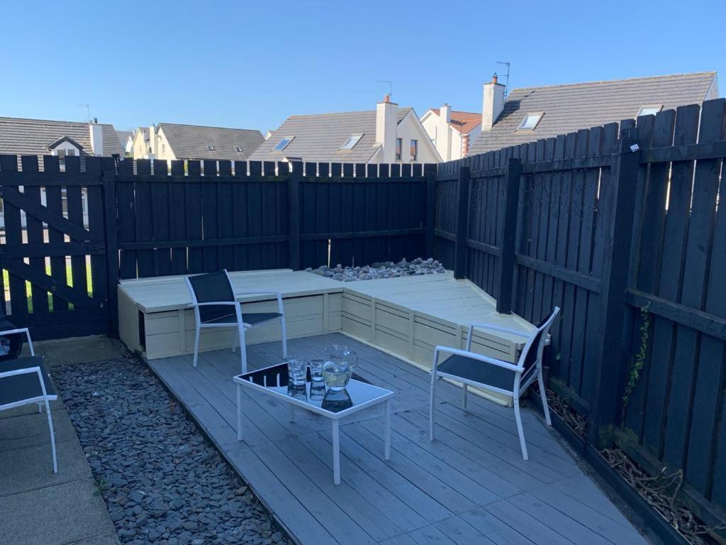 Holiday Home In Ballycastle - Fainne Na Cairde Kültér fotó